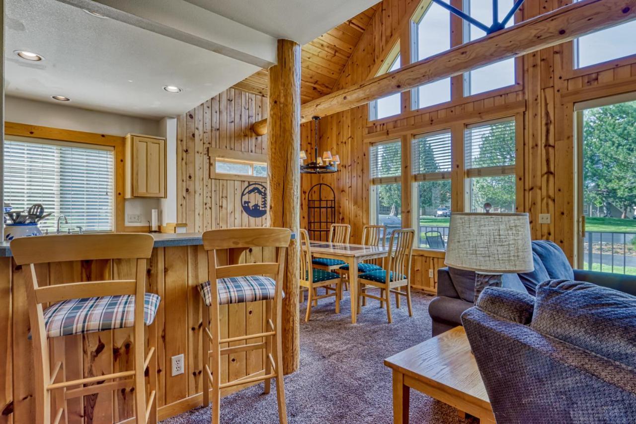 Eagle Crest Resort Cabin Redmond Bagian luar foto