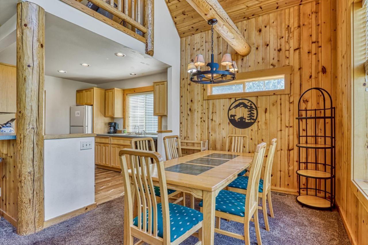 Eagle Crest Resort Cabin Redmond Bagian luar foto
